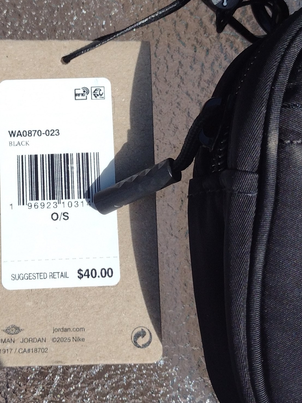 Nike Jordan Black Crossbody Pouch - Picture 5 of 5